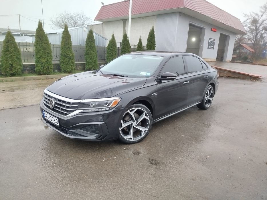 Volkswagen Passat B9 2.0 TSI