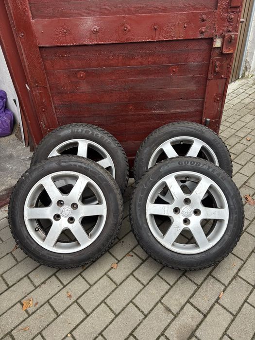 Alufelgi 15” Honda z oponami Goodyear