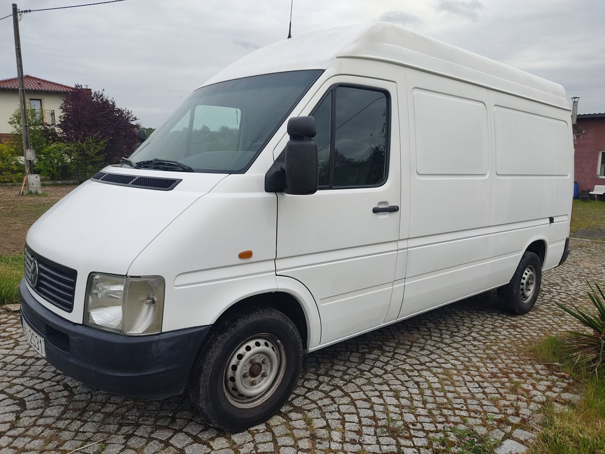 VW LT 35 2,5 TDI 109 KM L2H2 192 tyś przebiegu