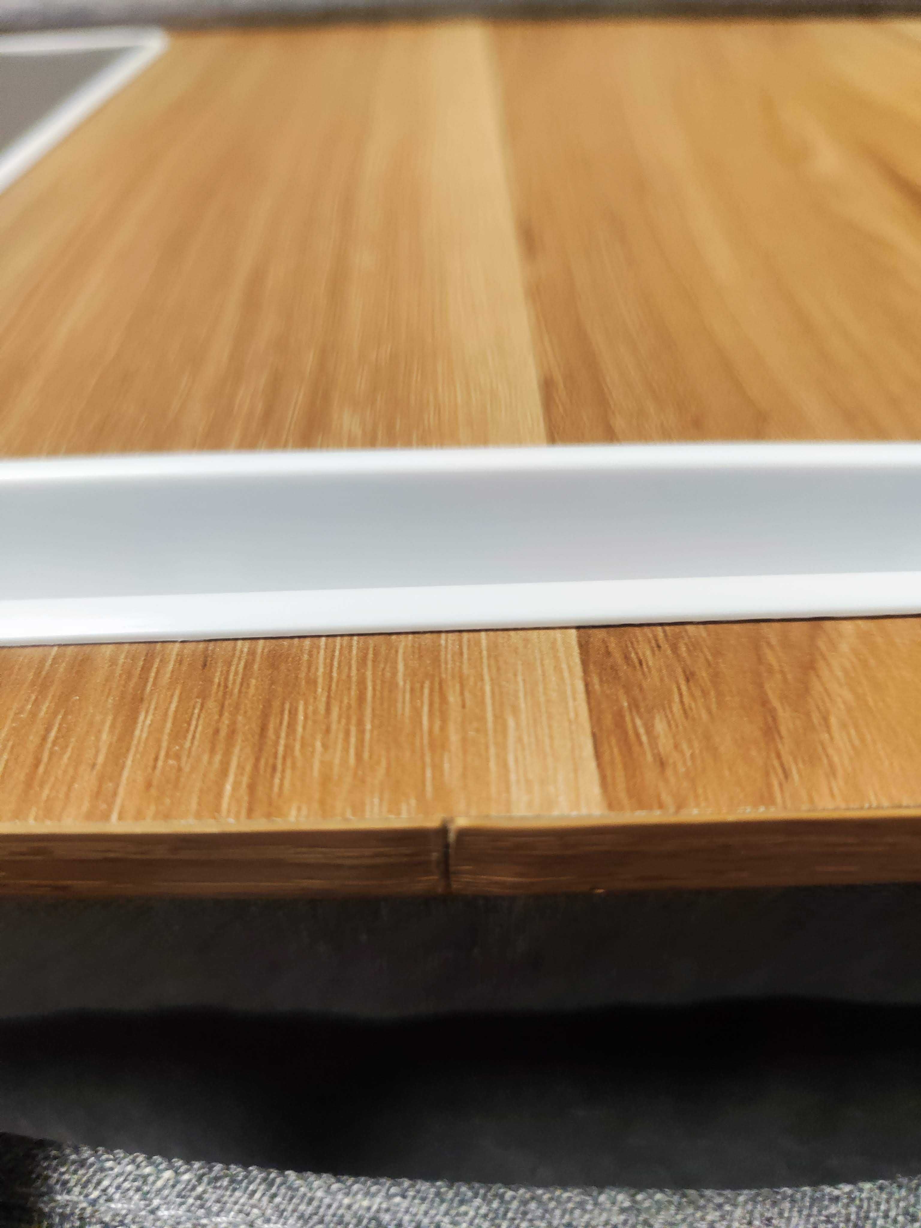 Taca/ podstawka na laptopa z poduszką