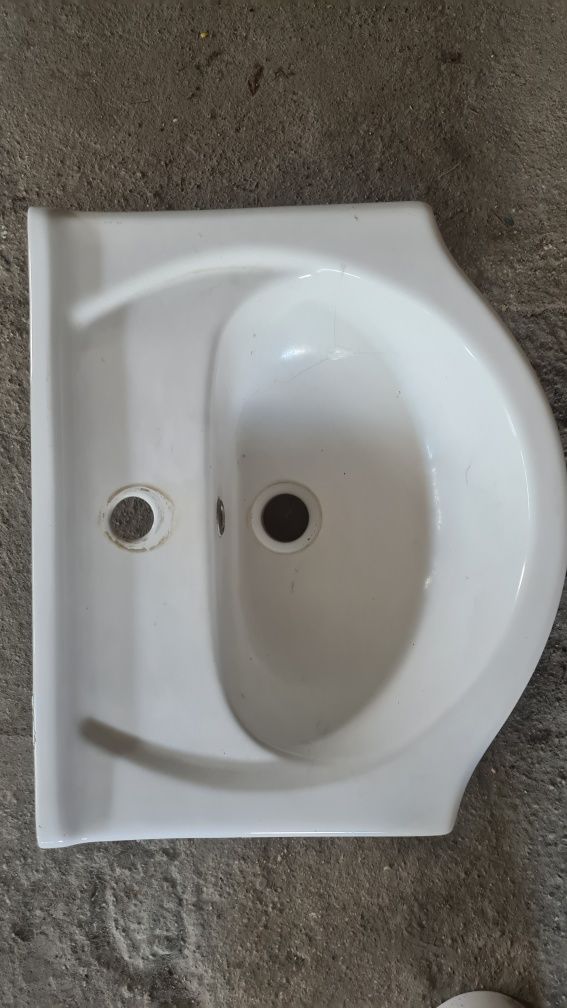 Umywalka, zlew porcelanowy