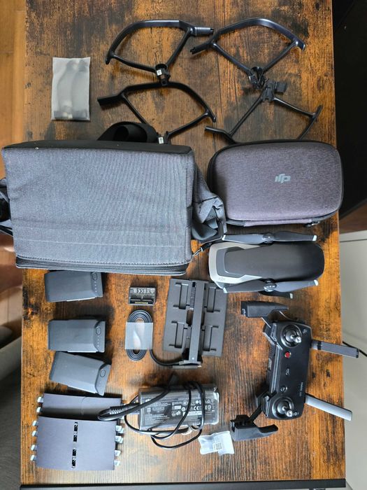 DJI Mavic Air Fly More Combo