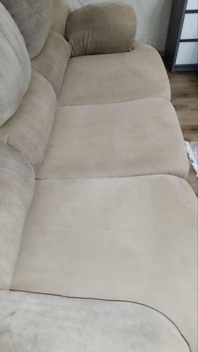 М'яке крісло, диван не розкладний (зломаний механізм)