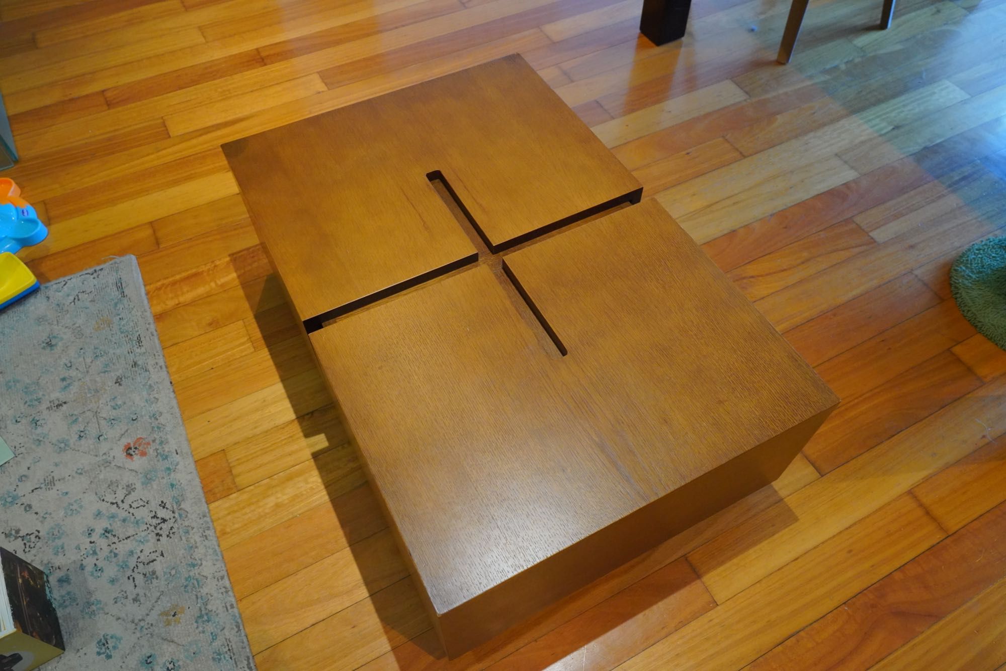 Mesa de centro de sala em madeira