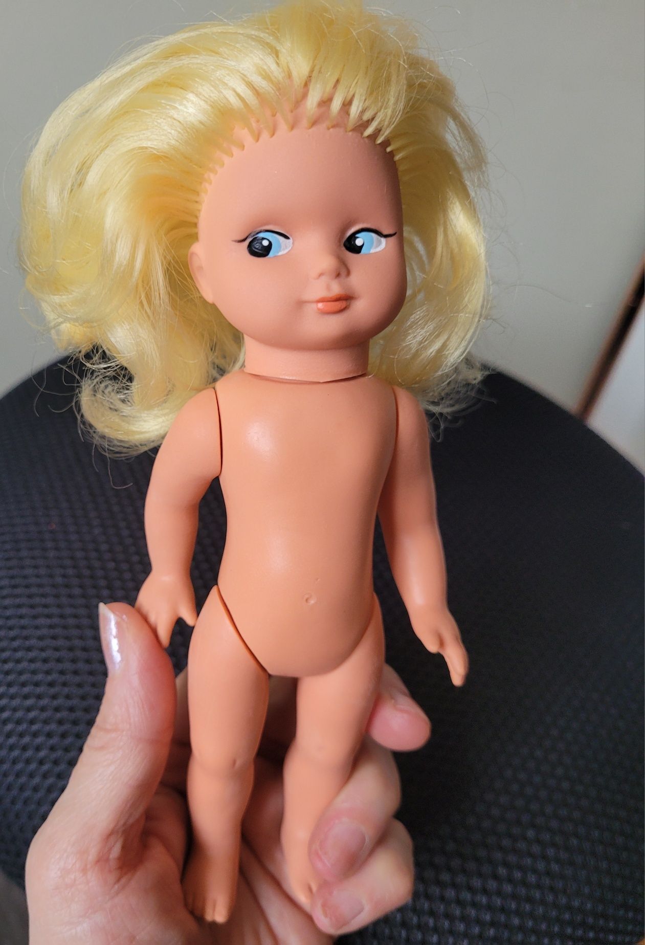 Lalka AHG z DDR 19 cm  stara z  PRL gumowa vintage