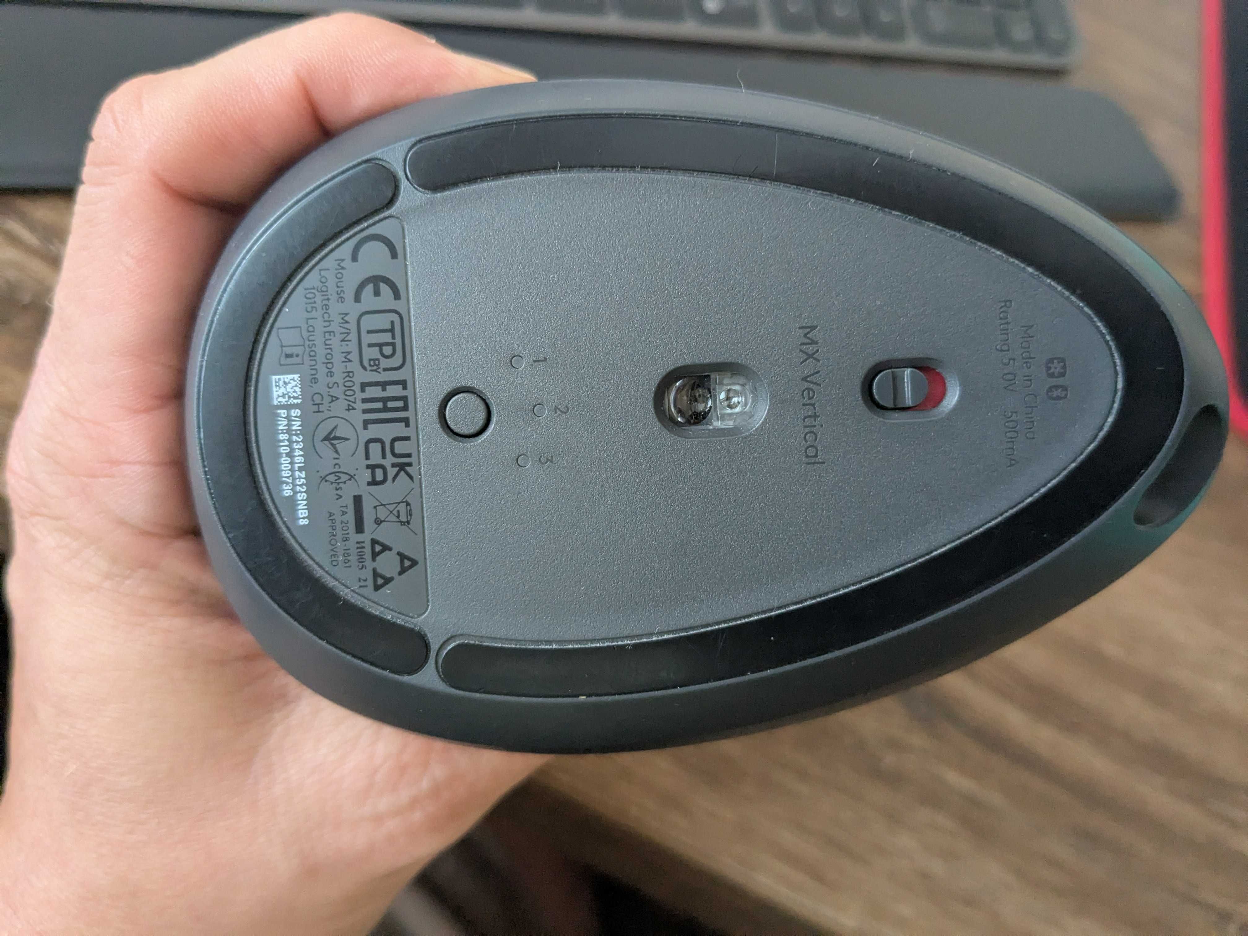 Myszka Logitech MX Vertical. Pudełko/Unifying/kabel.