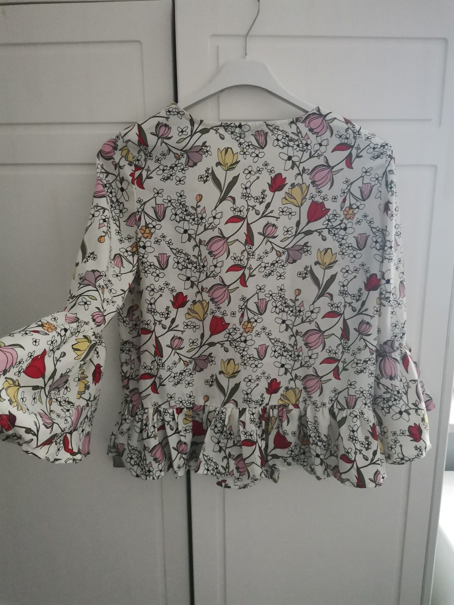 Bluzka koszula print Floral wzorzysta kwiaty falbany S