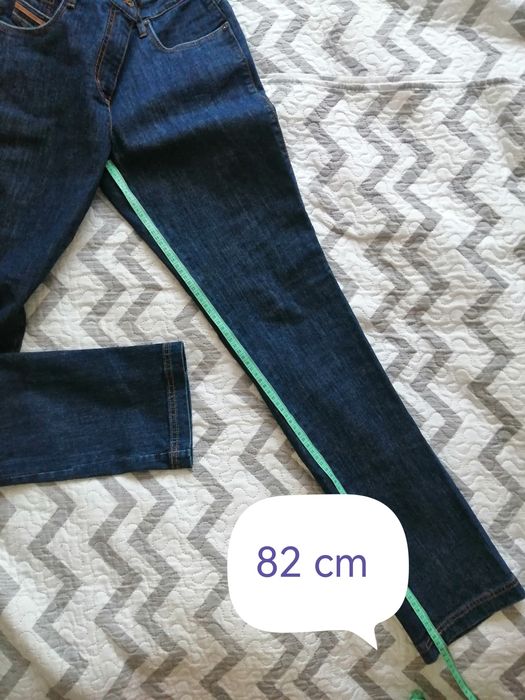 Spodnie jeansowe, raz założone