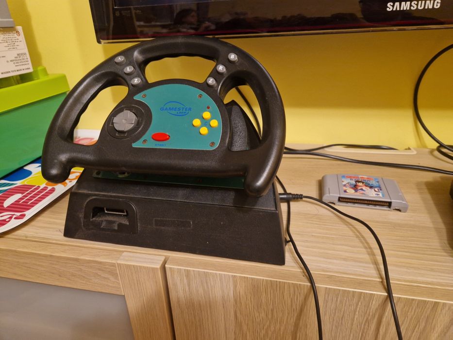 Nintendo 64 N64 Kierownica + gry