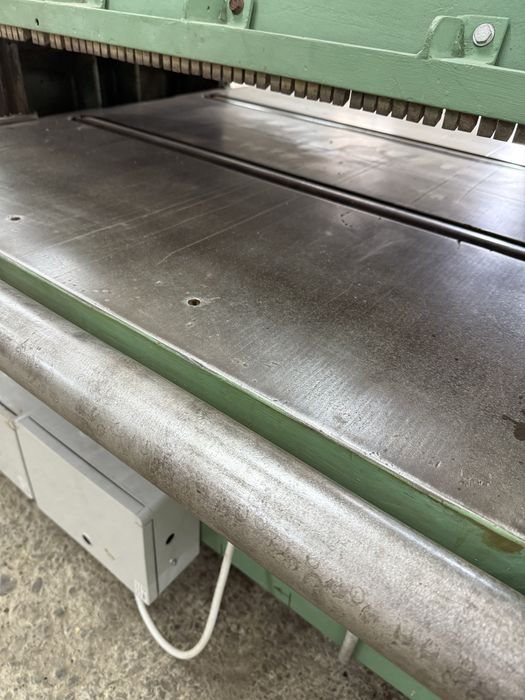 Рейсмус, рейсмусовий верстат 1000мм