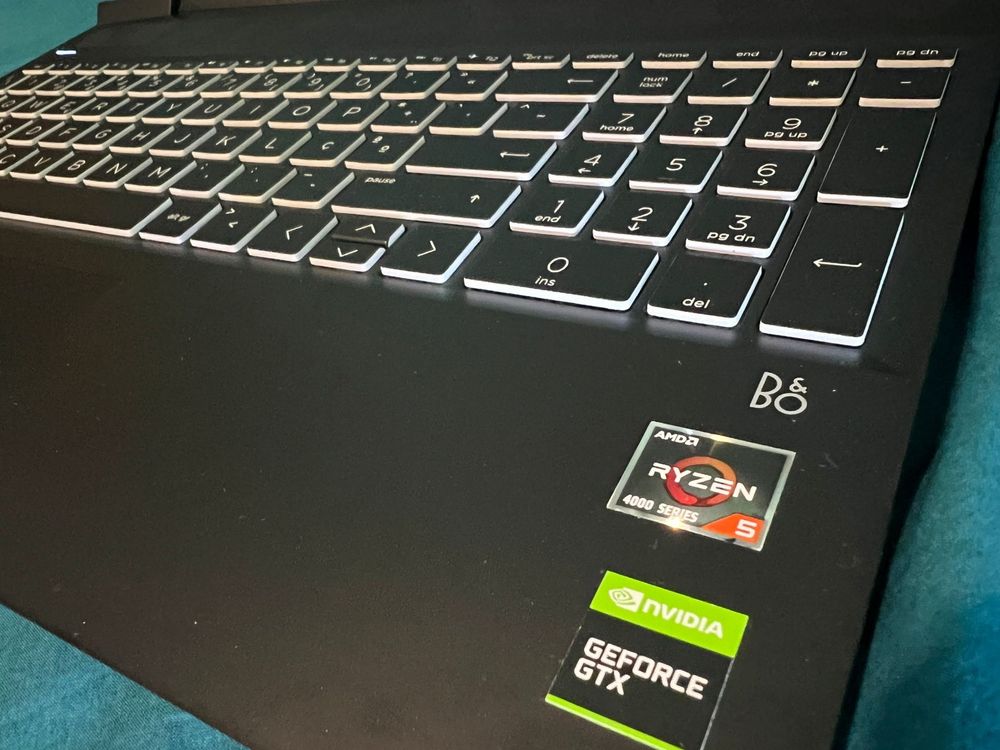 Portátil HP Pavilion Gaming