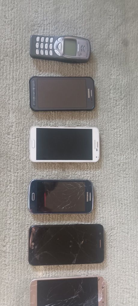 Telefony uszkodzone
