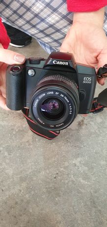 Câmara Canon EOS 5000