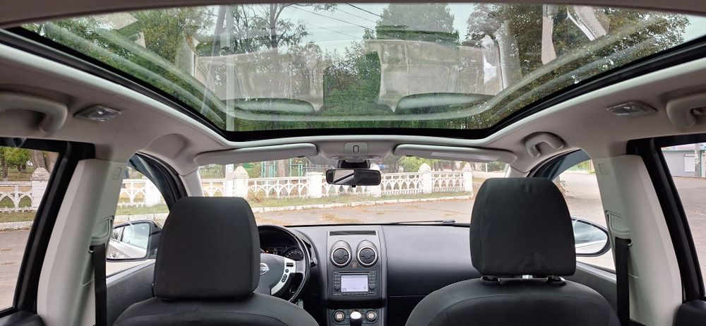 NISSAN Qashgai +2 Tecna 1.5диз. 81kv.110л.с. 6-Ступка