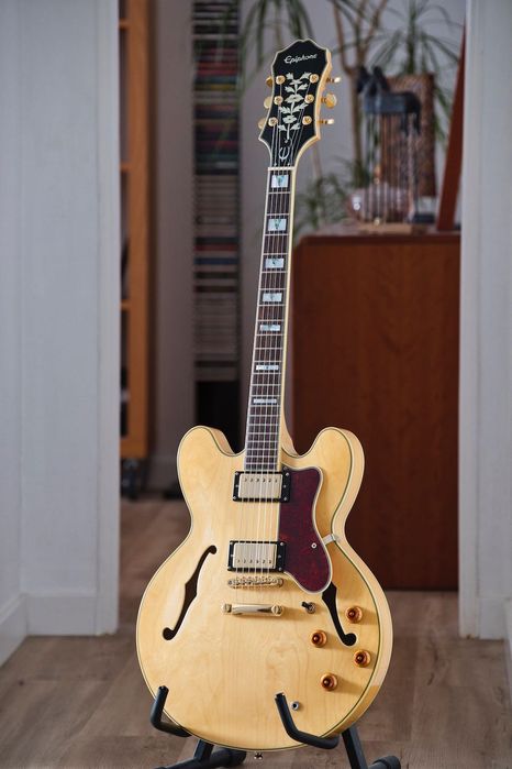 Epiphone Sheraton II NT + Hard Case Epiphone