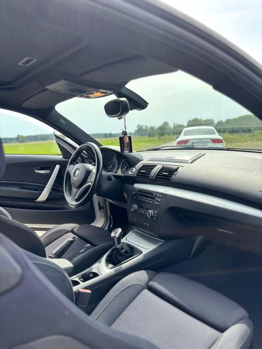 Bmw seria 1 118D E87 hatchback 2008r 143 KM nowy rozrząd