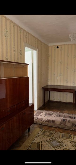 Продаж бюджетної 2х кімнатної квартири