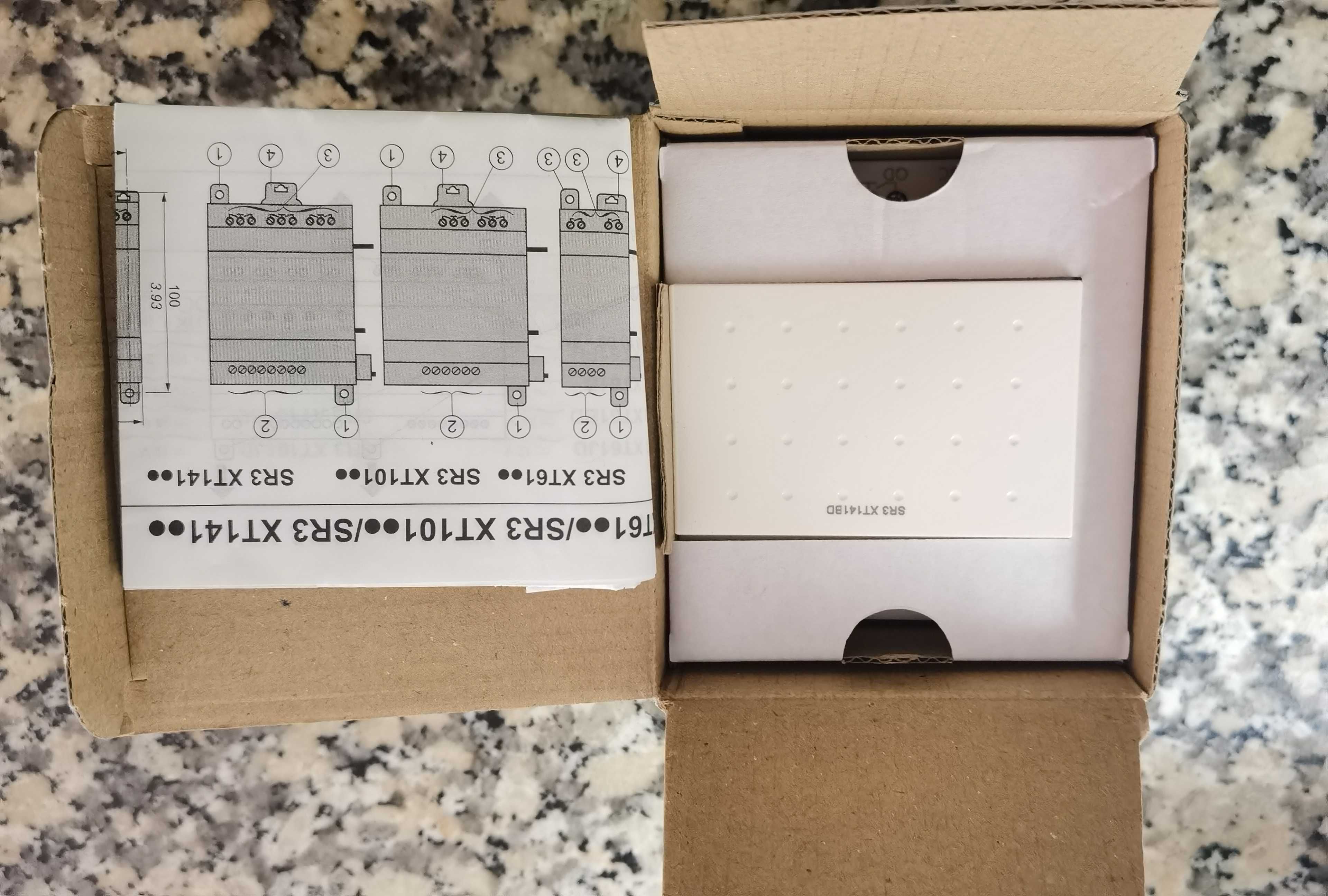 Zelio Modulo de expansão 14 I/O SR3 XT141BD