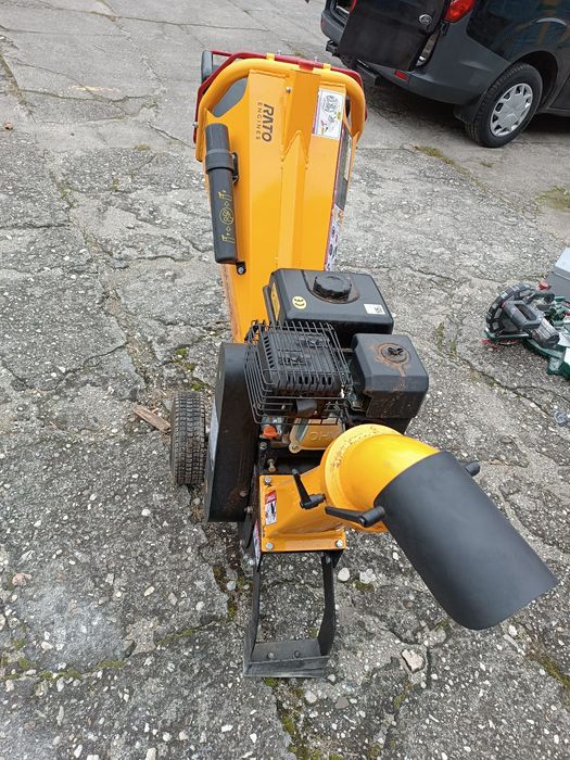 Witam. Sprzedam przyczepkę