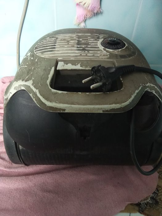 Пылесос siemens рабочий 1800 Вт.