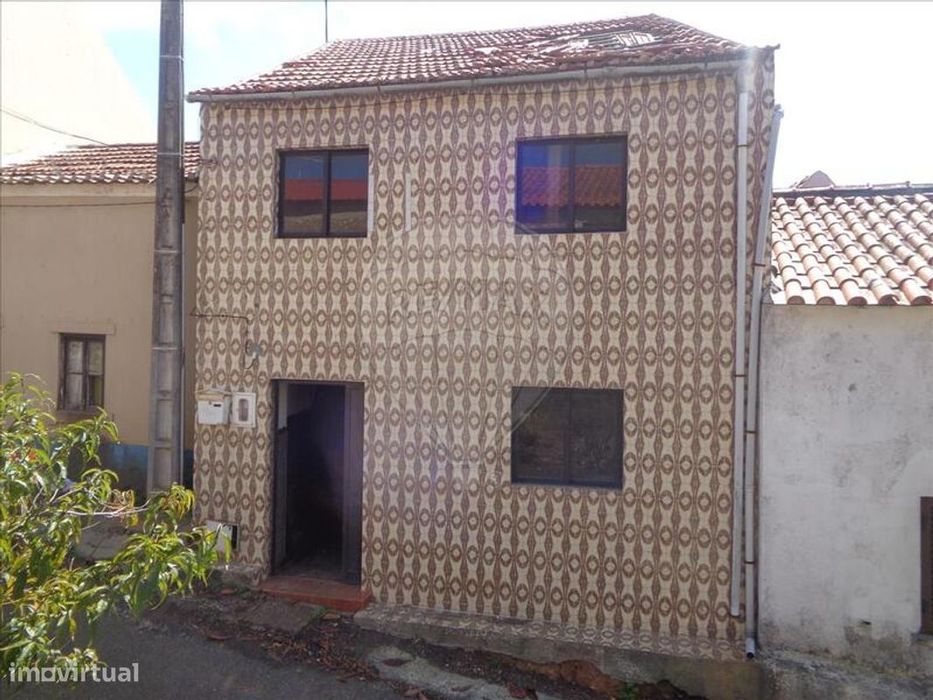 Moradia T2 para venda