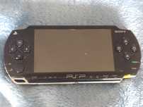 PSP usada com capa transparente