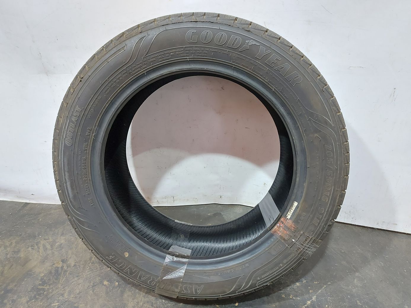 Резина GoodYear Assurence 205/55R16  (20555 R16)