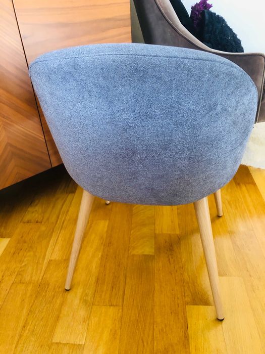 Cadeira de tecido AREA