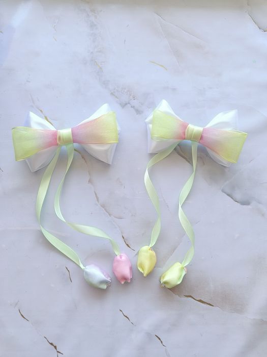 Бантики зі стрічок в українському стилі