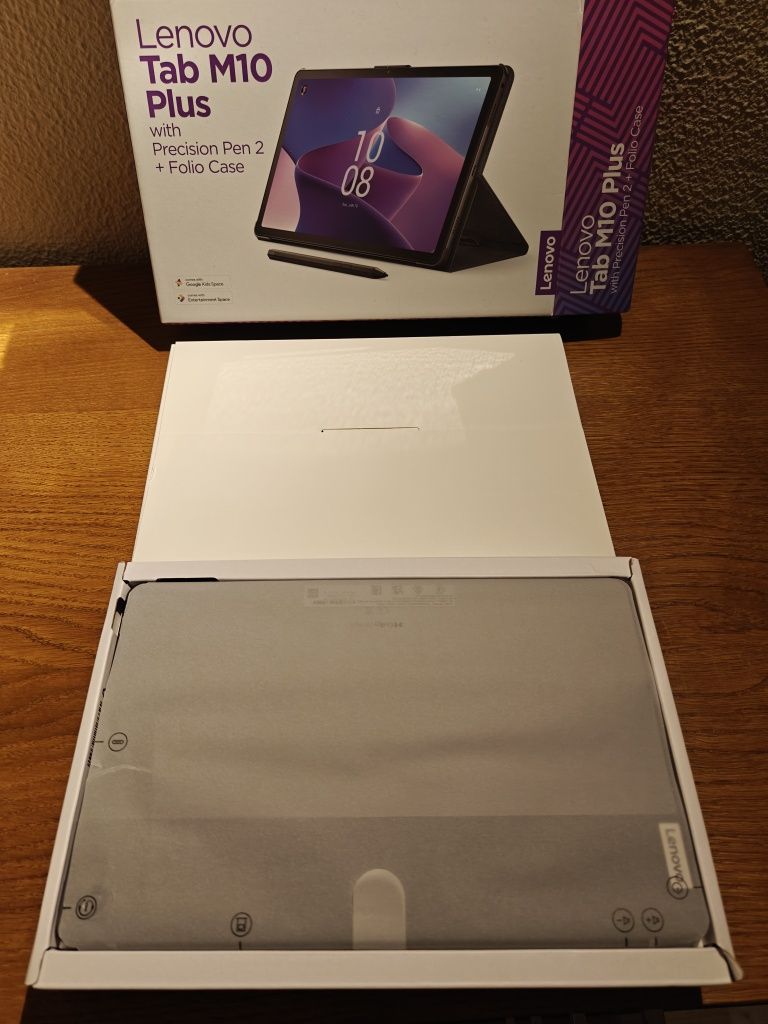 Lenovo 	Tab M10 Plus (3rd Gen) (4GB 128GB) + Pen & Folio