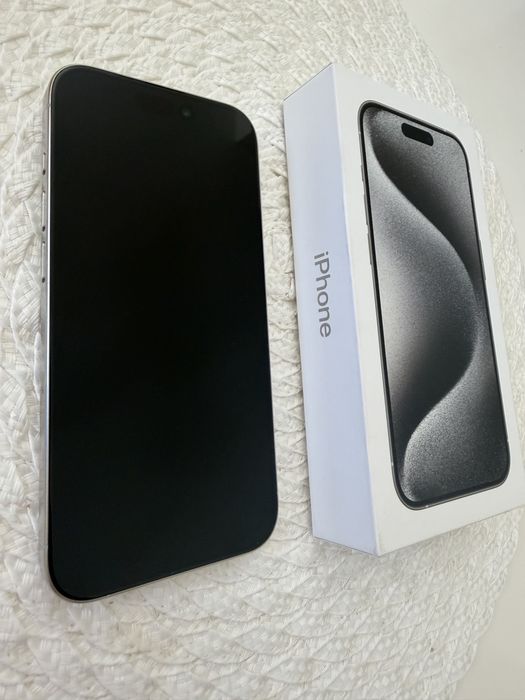Iphone 15 pro 128 GB White Titanum FAKTURA