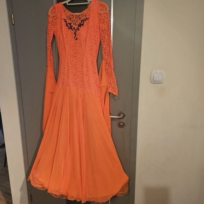 Sukienka do tańca towarzyskiego