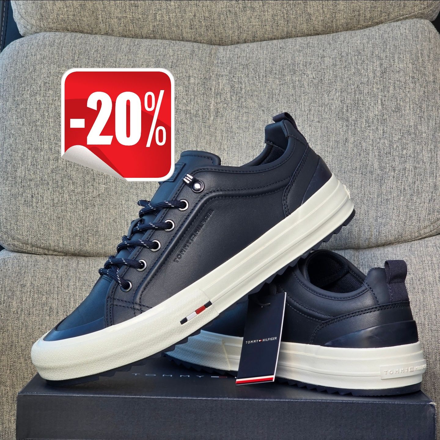Шкіряні кросівки Tommy Hilfiger
41,42,43,44,45