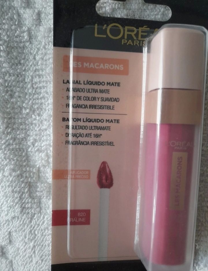 2 L'Oréal Batom liquido ultra mate castanho e rosa