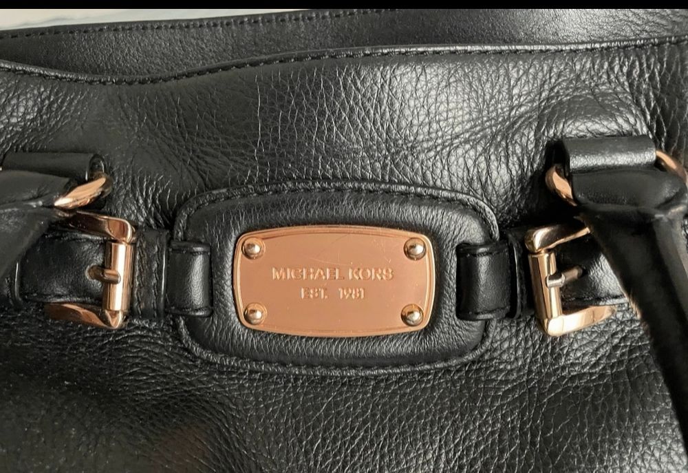 Mala Michael Kors