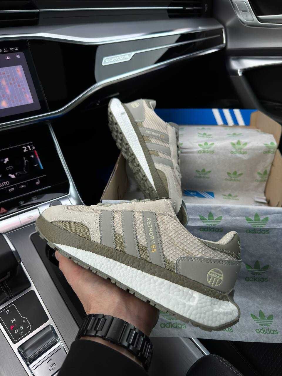 Чоловічі кросівки адідас Adidas Originals Retropy E5 Beige Olive 41-45