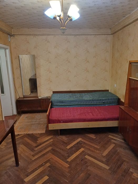 АКТУАЛЬНО. 1-о кімнатна квартира біля м.Лук"янівська.