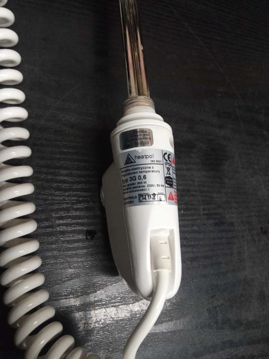 Grzałka elektryczna z regulatorem temperatury  Concept typ 3G  600 W