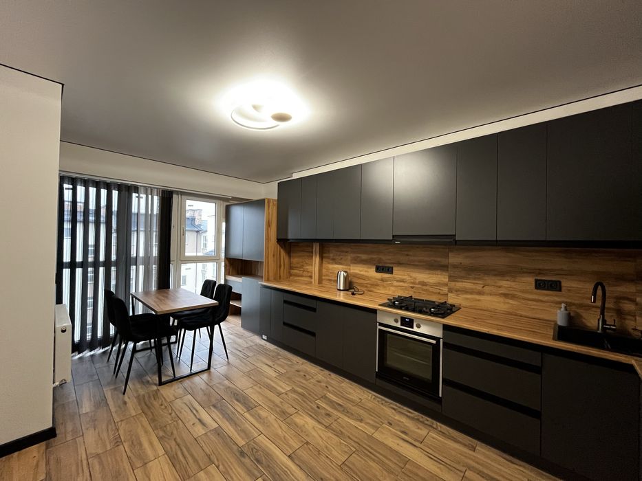 1к біля парку Шевченка ПЕРША ЗДАЧА