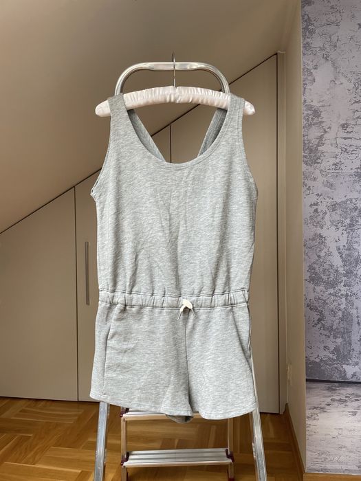 Damski szary dresowy kombinezon Bershka S