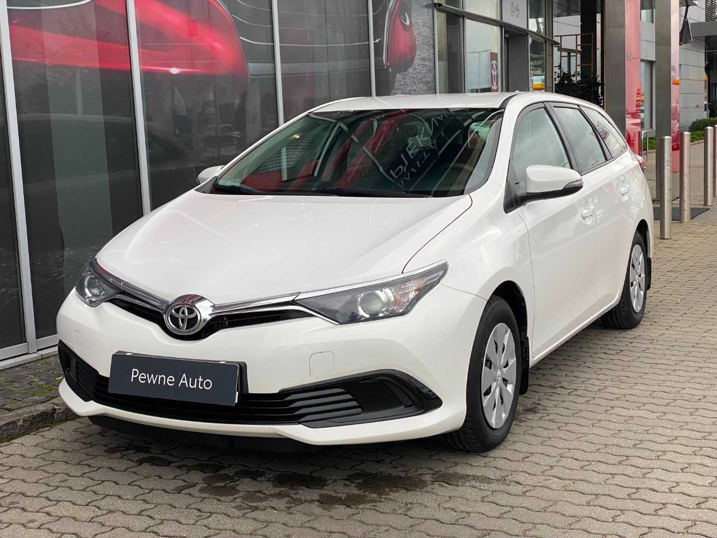 Toyota Auris 1,6 132 KM LPG, kombi 2019 stan bdb ekonomiczna jazda