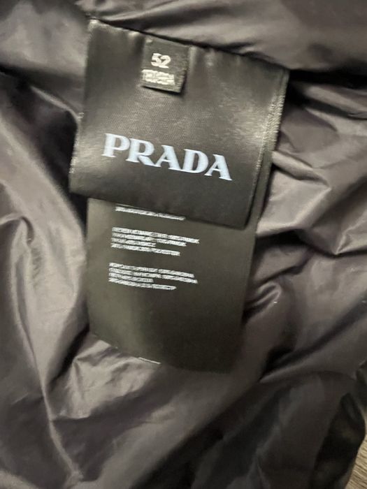 Пуховик Prada milano