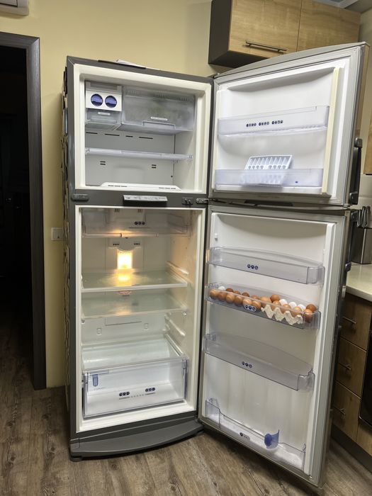 Продам ХОЛОДИЛЬНИК Whirlpool