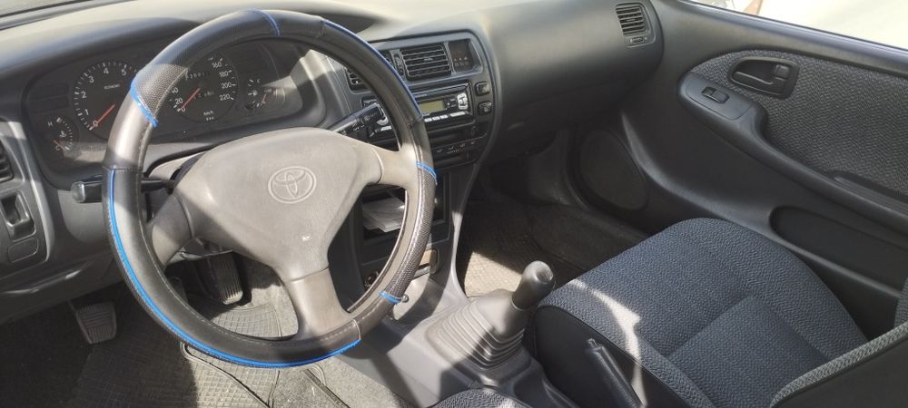 Toyota Corolla XLi