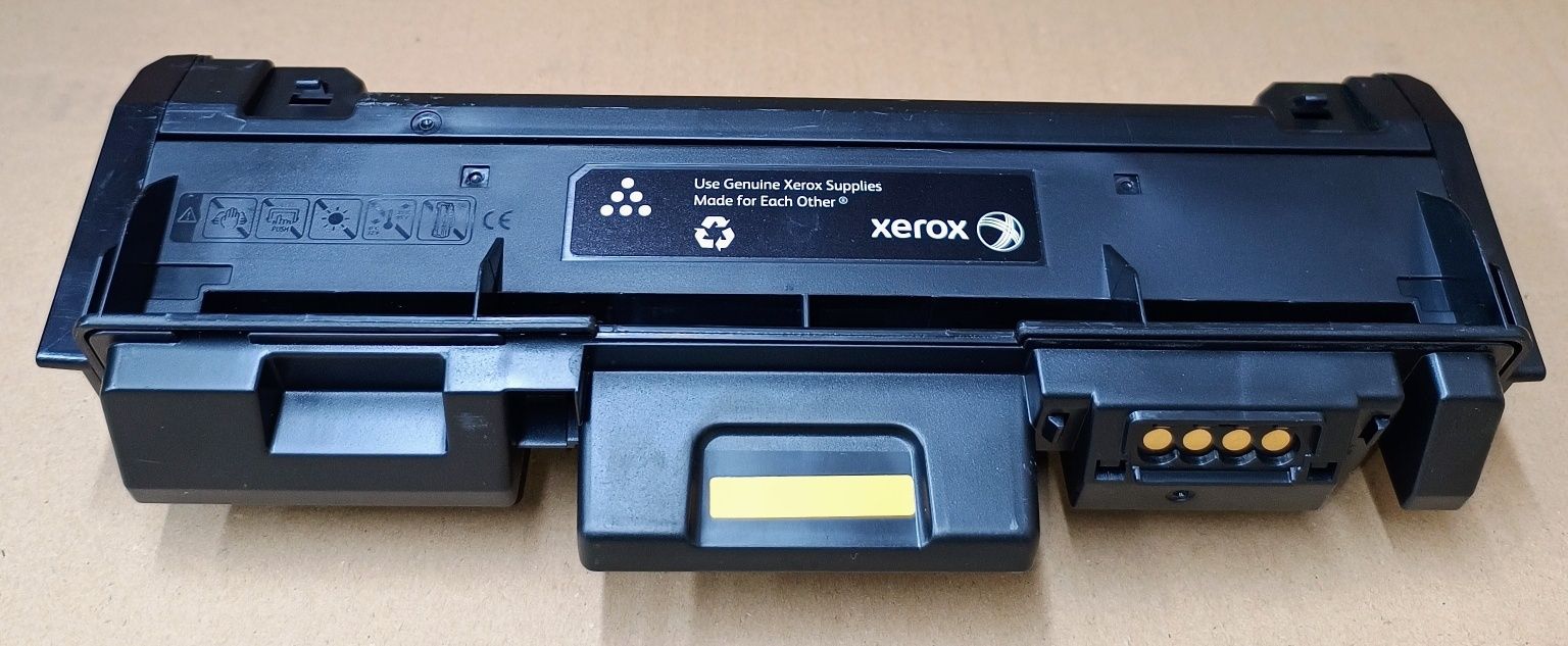Першопрохідні оригінальні картриджі Xerox 106R02778