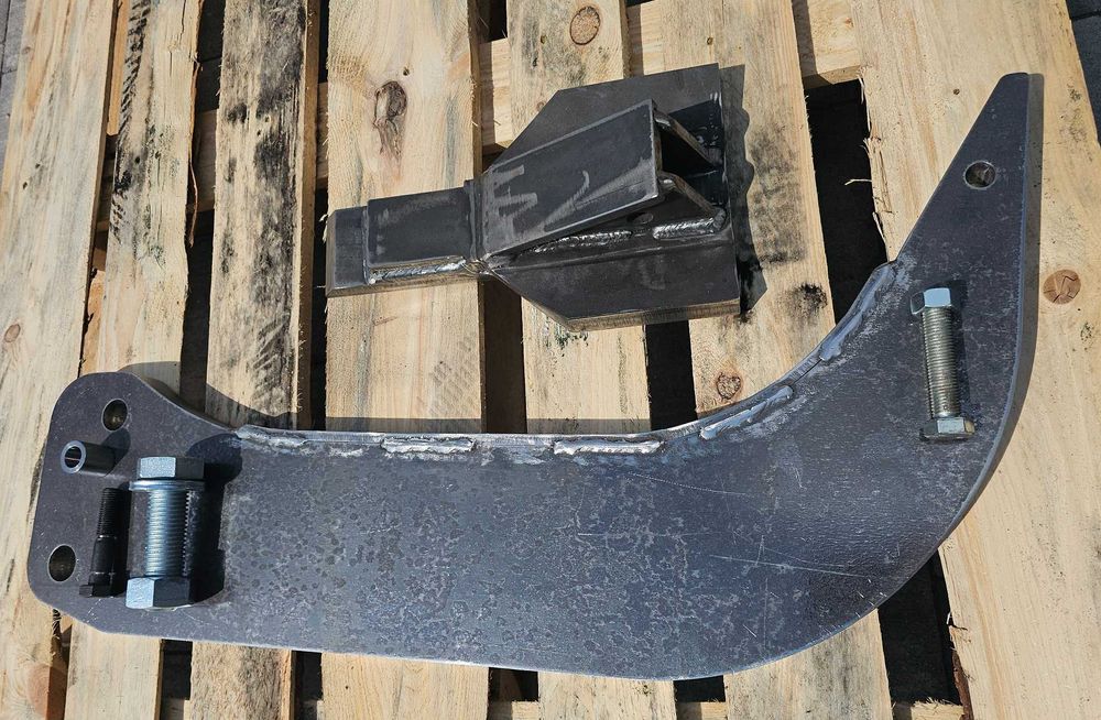 łapa ząb głębosz - śruba zrywalna tulejka cały kpl