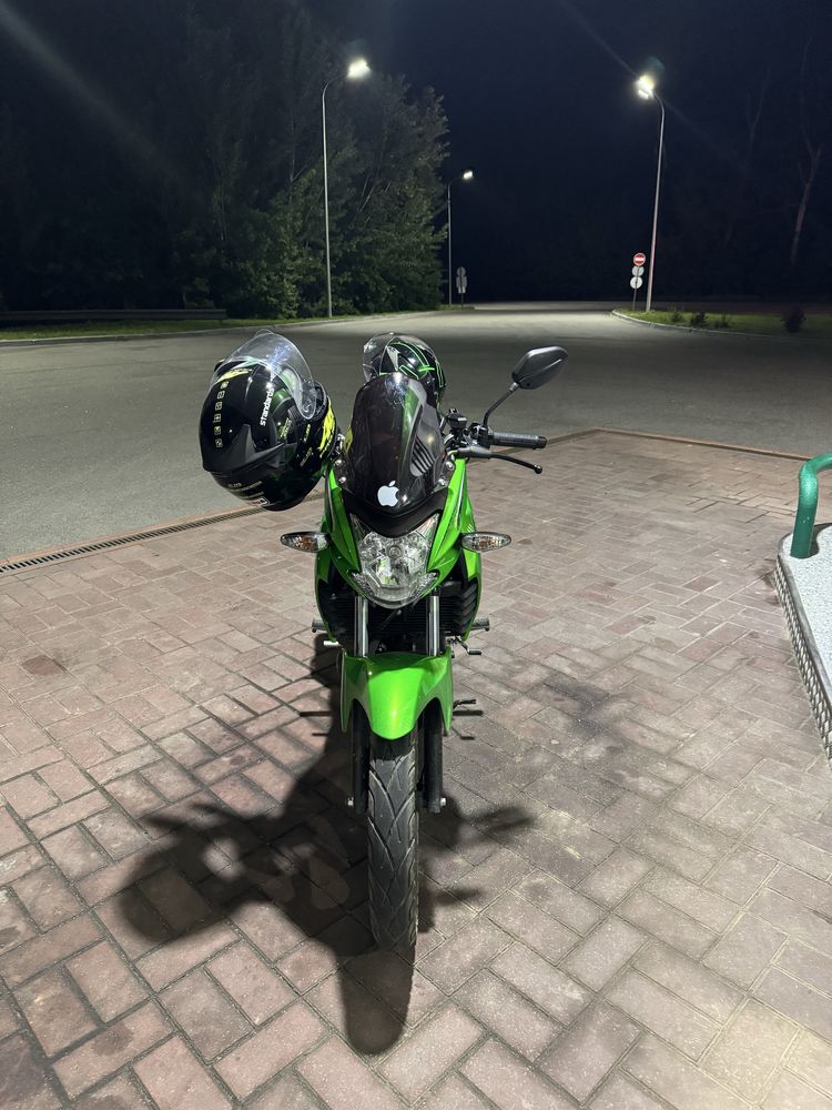 Продам ліфан кп 200