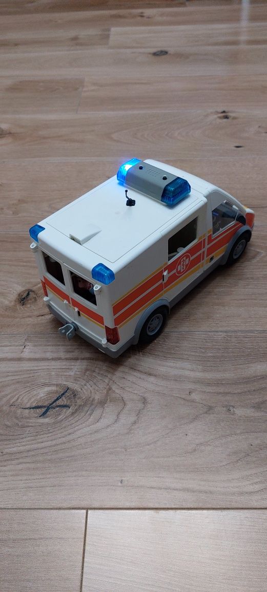 Karetka Playmobil