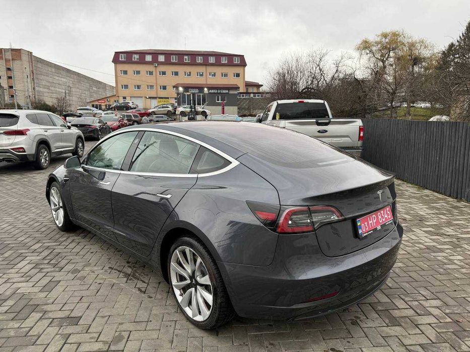 Tesla Model 3 MR RWD, 2018