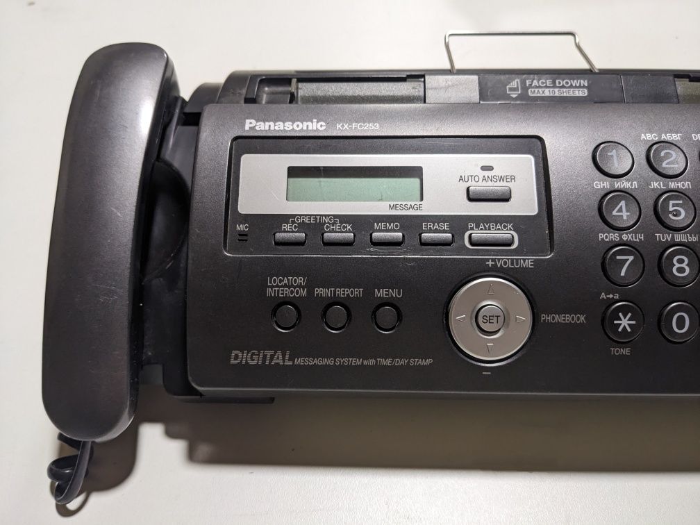 Факсимільний апарат (факс) Panasonic KX-FC253UA